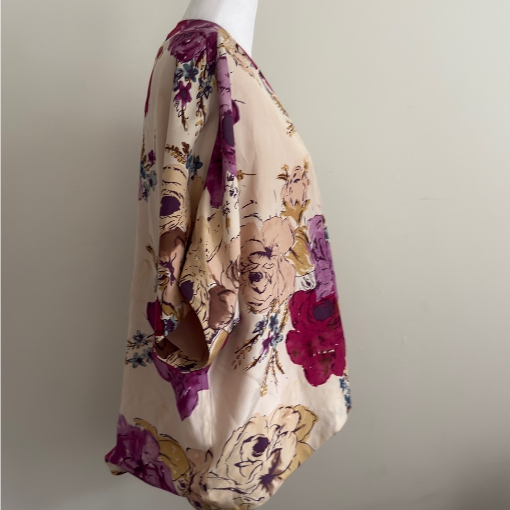 ODILLE x Anthropologie Silk Floral Kimono- Cream and Pink . Women’s Size Medium - Picture 9 of 10